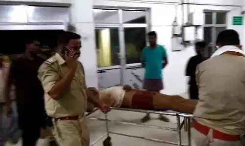 सुल्तानपुर में दबंगों ने अमित शुक्ला और अनुज शुक्ला पर बोला चाकुओं से हमला, एक की मौत