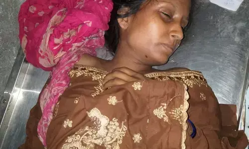 खूंखार पति ने अपनी पत्नी की चाकू से की हत्या खूंखार पति ने अपनी पत्नी की चाकू से की हत्या