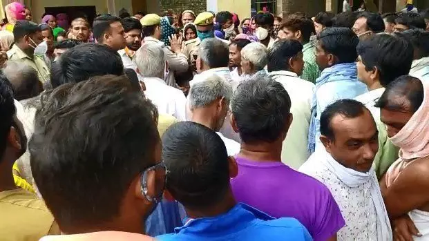 प्रेमिका की लाश जंगल से बरामद, प्रेमी गिरफ्तार प्रेमिका की लाश जंगल से बरामद, प्रेमी गिरफ्तार