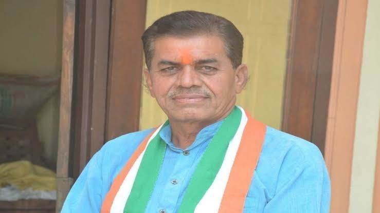 कोरोना ने ली MP के कांग्रेस विधायक गोवर्धन दांगी की जान, पार्टी में शोक की लहर कोरोना ने ली MP के कांग्रेस विधायक गोवर्धन दांगी की जान, पार्टी में शोक की लहर