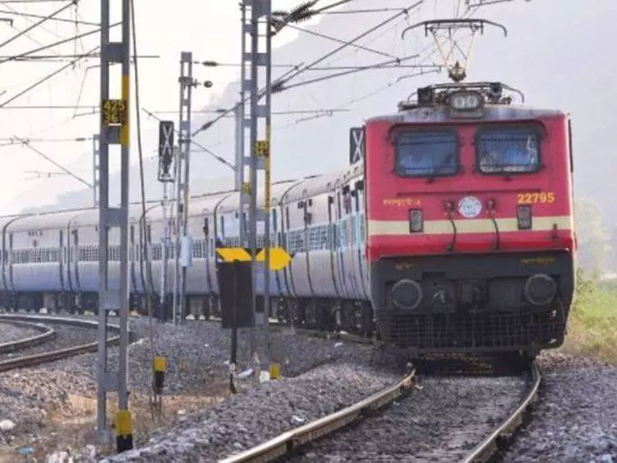 Indian Railways News: 21 सितंबर से चलेंगी क्लोन ट्रेन, रेलवे ने जारी की सूची