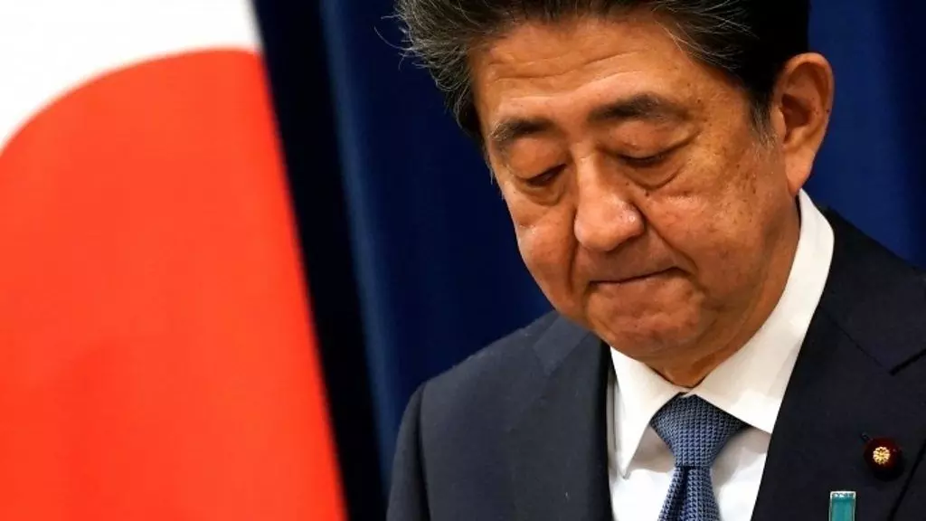 जापान के प्रधानमंत्री शिंजो आबे ने दिया इस्तीफा, जानें कौन बनेगा अगला PM