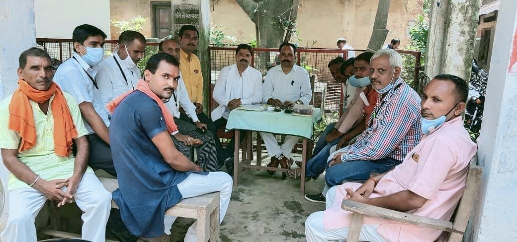 सहारनपुर में पत्रकार पर हमले पर आक्रोशित हुई राष्ट्रीय ब्राह्मण महासंस्था सहारनपुर में पत्रकार पर हमले पर आक्रोशित हुई राष्ट्रीय ब्राह्मण महासंस्था