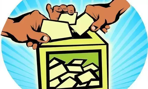 यूपी के आगरा डिविजन के 90 फीसदी प्रधानों के चुनाव लड़ने पर संकट, जानते हो क्यों? यूपी के आगरा डिविजन के 90 फीसदी प्रधानों के चुनाव लड़ने पर संकट, जानते हो क्यों?