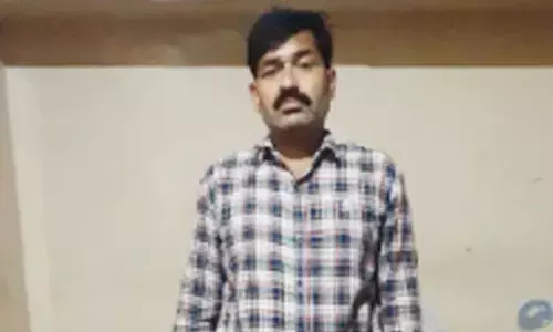 गाजियाबाद में बेटे ने मां की गोली मारकर की हत्या, बेटी को प्रॉपर्टी में हिस्सा देना चाहती थी मां गाजियाबाद में बेटे ने मां की गोली मारकर की हत्या, बेटी को प्रॉपर्टी में हिस्सा देना चाहती थी मां