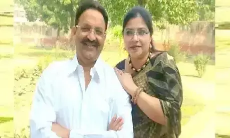 मुख्तार अंसारी की फरार पत्नी और दो सालों के खिलाफ गैर जमानती वारंट