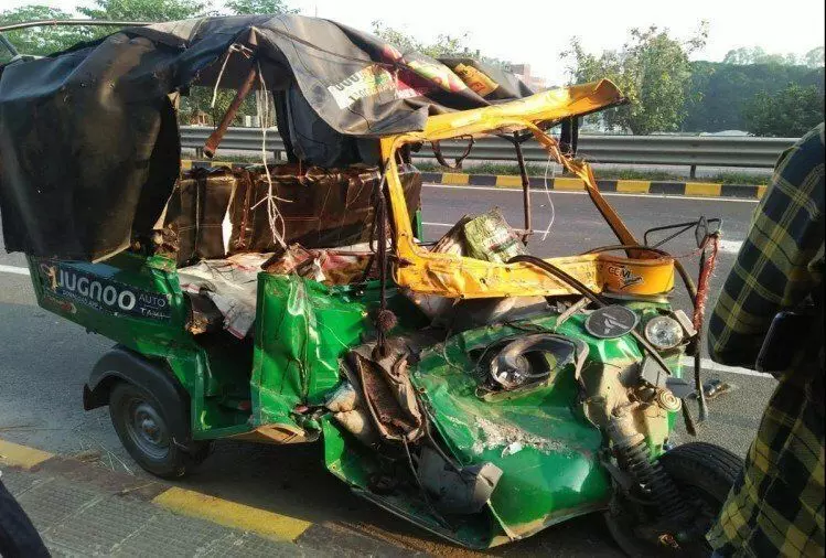 अयोध्या में भीषण सड़क हादसा, चार लोगों की मौत, 9 घायल, CM योगी ने जताया शोक