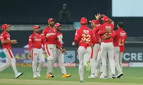 IPL : दिल्ली ने पंजाब को 158 रन का टारगेट दिया, स्टोइनिश ने 21 बॉल पर 53 बनाए IPL : दिल्ली ने पंजाब को 158 रन का टारगेट दिया, स्टोइनिश ने 21 बॉल पर 53 बनाए