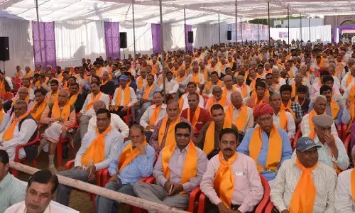 यूपी से लेकर बंगाल तक राजनीति में ब्राह्मण क्यों हुए खास?