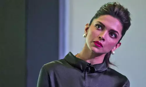 यहां पढ़िए पूरी चैट जिसमें दीपिका पादुकोण पूछ रहीं हैं माल है क्या? Drugs Case में बढ़ सकती हैं मुश्किलें यहां पढ़िए पूरी चैट जिसमें दीपिका पादुकोण पूछ रहीं हैं माल है क्या? Drugs Case में बढ़ सकती हैं मुश्किलें