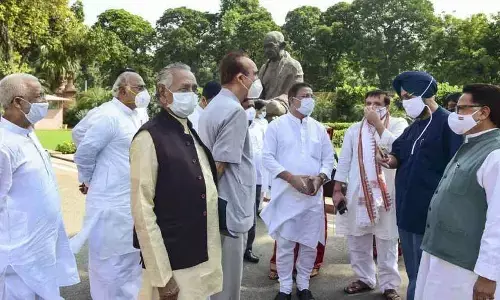 निलंबित सांसदों ने खत्म कर दिया है धरना, विपक्षी सांसदों ने राष्ट्रपति से मांगा समय: गुलाम नबी आजाद निलंबित सांसदों ने खत्म कर दिया है धरना, विपक्षी सांसदों ने राष्ट्रपति से मांगा समय: गुलाम नबी आजाद