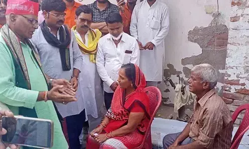 ब्राह्मण महासभा लड़ेगी गैंगस्टर अमर दुबे की पत्नी का मुकदमा ब्राह्मण महासभा लड़ेगी गैंगस्टर अमर दुबे की पत्नी का मुकदमा