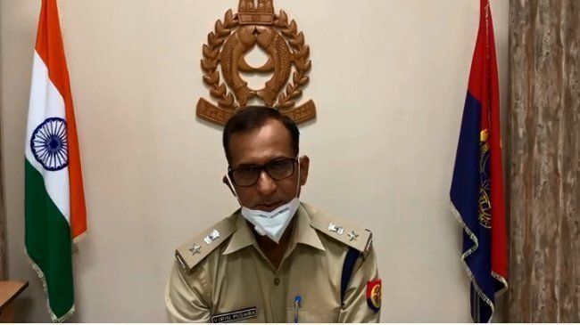 बहराइच रिसिया थाने के 8 सिपाही निलंबित हुऐ बहराइच रिसिया थाने के 8 सिपाही निलंबित हुऐ