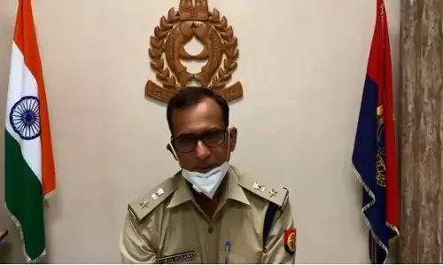 बहराइच रिसिया थाने के 8 सिपाही निलंबित हुऐ बहराइच रिसिया थाने के 8 सिपाही निलंबित हुऐ
