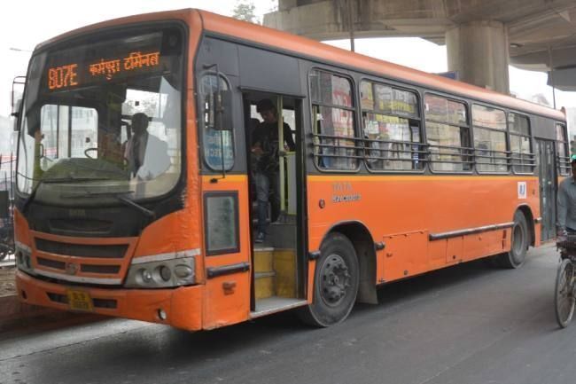 दिल्ली में क्लस्टर बस ने पांच को कुचल दिया, मचा हडकम्प दिल्ली में क्लस्टर बस ने पांच को कुचल दिया, मचा हडकम्प
