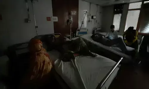 рд░рд╛рдЬрдзрд╛рдиреА рд▓рдЦрдирдК рдореЗрдВ рд╕рдкрд╛ рдиреЗрддрд╛ рдиреЗ рдЧрд╛рдбреА рдХреЗ рдЕрдВрджрд░ рдорд╛рд░реА рдЦреБрдж рдХреЛ рдЧреЛрд▓реА рд░рд╛рдЬрдзрд╛рдиреА рд▓рдЦрдирдК рдореЗрдВ рд╕рдкрд╛ рдиреЗрддрд╛ рдиреЗ рдЧрд╛рдбреА рдХреЗ рдЕрдВрджрд░ рдорд╛рд░реА рдЦреБрдж рдХреЛ рдЧреЛрд▓реА