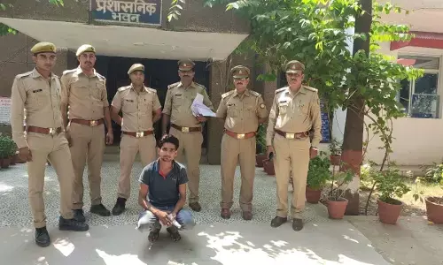 इटावा पुलिस ने 25 हजार रूपाए के इनामी वांछित अभियुक्त को किया गिरफ्तार