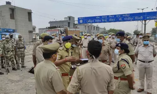 अपराधियों पर शिकंजा कसने के लिए पुलिस आयुक्त आलोक सिंह का  ऑपरेशन प्रहार अपराधियों पर शिकंजा कसने के लिए पुलिस आयुक्त आलोक सिंह का  ऑपरेशन प्रहार