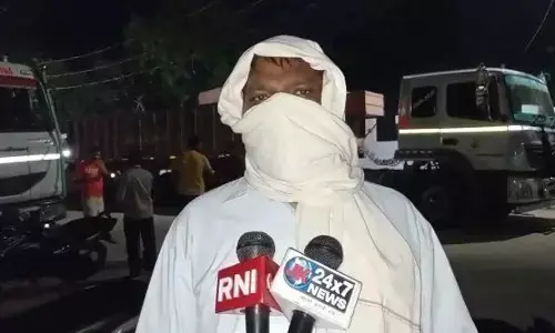 यूपी में गेंगरेप का आतंक, हाथरस , बलरामपुर के बाद आगरा में मचा हाहाकार, 13 वर्षीय किशोरी के साथ रेप के आशंका यूपी में गेंगरेप का आतंक, हाथरस , बलरामपुर के बाद आगरा में मचा हाहाकार, 13 वर्षीय किशोरी के साथ रेप के आशंका