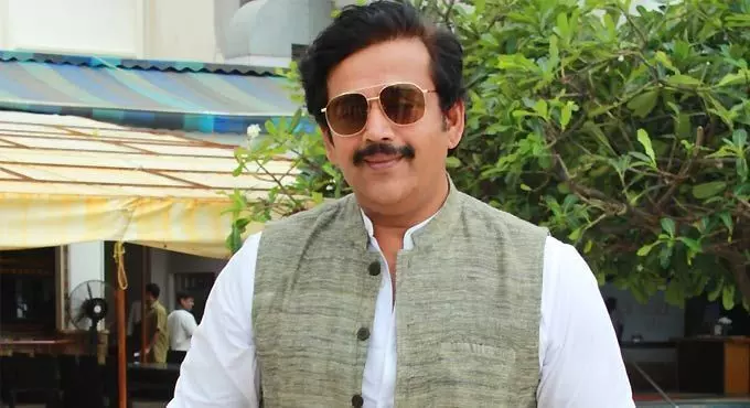 गोरखपुर सांसद और एक्टर रवि किशन को मिली Y+ सुरक्षा, ट्वीट कर लिखा- शुक्रिया महाराज जी! गोरखपुर सांसद और एक्टर रवि किशन को मिली Y+ सुरक्षा, ट्वीट कर लिखा- शुक्रिया महाराज जी!