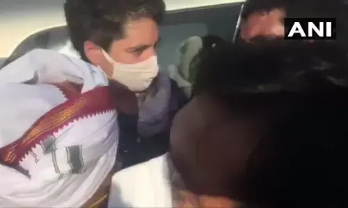 राहुल और प्रियंका गांधी के साथ 5 लोगों को हाथरस जाने की मिली मंजूरी राहुल और प्रियंका गांधी के साथ 5 लोगों को हाथरस जाने की मिली मंजूरी