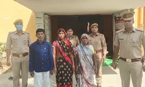 इटावा पुलिस ने दतावली नहर मिले महिला के शव की  गुत्थी को सुलझाते हुए 3 अभियुक्तों को किया  गिरफ्तार इटावा पुलिस ने दतावली नहर मिले महिला के शव की  गुत्थी को सुलझाते हुए 3 अभियुक्तों को किया  गिरफ्तार