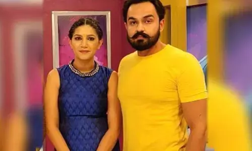 जानिये पूरी कहानी क्यों सपना चौधरी ने छुपाई शादी और प्रेग्नेंसी की बात! जानिये पूरी कहानी क्यों सपना चौधरी ने छुपाई शादी और प्रेग्नेंसी की बात!