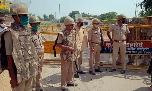 हाथरस कांड: मुख्य आरोपी ने SP को लिखी चिट्ठी, बताई पूरी कहानी...लड़की से थी दोस्ती... हाथरस कांड: मुख्य आरोपी ने SP को लिखी चिट्ठी, बताई पूरी कहानी...लड़की से थी दोस्ती...