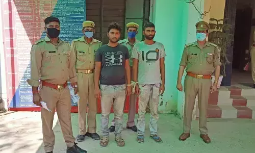 सोशल मीडिया व न्यूज चैनलों पर वायरल हो रहे मारपीट के वीडियो के दो अभियुक्त किये इटावा पुलिस तुरंत गिरफ्तार