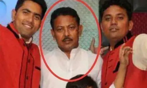 गाजियाबाद के विधायक अजीत पाल त्यागी के मामा नरेश त्यागी की गोली मारकर हत्या गाजियाबाद के विधायक अजीत पाल त्यागी के मामा नरेश त्यागी की गोली मारकर हत्या