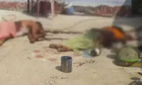 धनबाद में JMM नेता और पत्नी की बेरहमी से हत्या से सनसनी, घर में खून से सने मिले शव धनबाद में JMM नेता और पत्नी की बेरहमी से हत्या से सनसनी, घर में खून से सने मिले शव