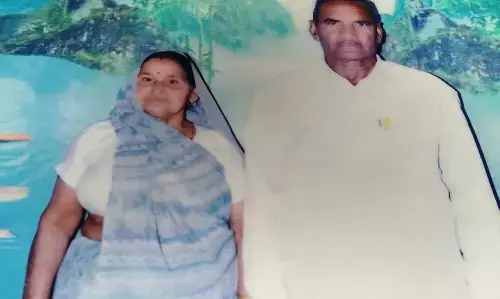 बरेली में कलयुगी बेटे ने अपने मां-बाप की गोली मारकर की हत्या, इलाके में हड़कंप! बरेली में कलयुगी बेटे ने अपने मां-बाप की गोली मारकर की हत्या, इलाके में हड़कंप!