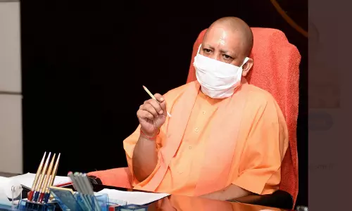 सीएम योगी का बड़ा फैसला- 896 हेड कांस्टेबलों के डिमोशन का आदेश वापस सीएम योगी का बड़ा फैसला- 896 हेड कांस्टेबलों के डिमोशन का आदेश वापस