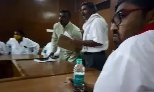 सुल्तानपुर नगर पालिका परिषद की बोर्ड बैठक में सालाना  61 करोड़ का बजट महज तीन मिनट में पास