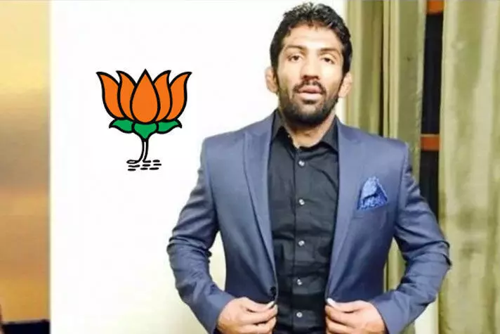 फिर से सियासी अखाड़े में पहलवान योगेश्वर दत्त, बरोदा विधानसभा उपचुनाव में BJP ने दिया टिकट फिर से सियासी अखाड़े में पहलवान योगेश्वर दत्त, बरोदा विधानसभा उपचुनाव में BJP ने दिया टिकट