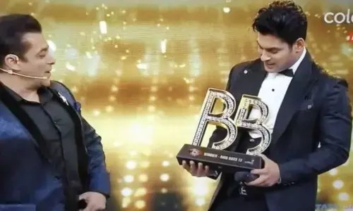 यूपी का बिग बॉस कौन 2020 के प्रस्तुतकर्ताओं को आया एंडेमोल इंडिया से दूसरा लीगल नोटिस कहा नही कर सकते कार्यक्रम का आयोजन