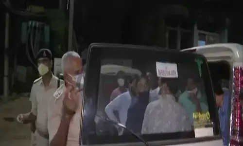 बिहार प्रदेश कांग्रेस कार्यालय पर आयकर विभाग का छापा बिहार प्रदेश कांग्रेस कार्यालय पर आयकर विभाग का छापा