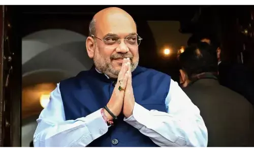 अनुच्छेद 370 हटने और नागरिकों की हत्या के बीच पहली बार जम्मू-कश्मीर दौरे पर अमित शाह, जानें- पूरा कार्यक्रम अनुच्छेद 370 हटने और नागरिकों की हत्या के बीच पहली बार जम्मू-कश्मीर दौरे पर अमित शाह, जानें- पूरा कार्यक्रम