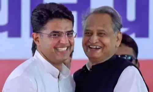 गहलोत के जादूगिरी के सामने पायलट असहाय, क्या राजस्थान कांग्रेस में फिर से होगी बगावत ? गहलोत के जादूगिरी के सामने पायलट असहाय, क्या राजस्थान कांग्रेस में फिर से होगी बगावत ?