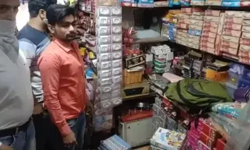 शामली: अज्ञात चोरों ने दुकान की छत पर लगा जाल उखाड़ किया हजारों की नगदी पर हाथ साफ