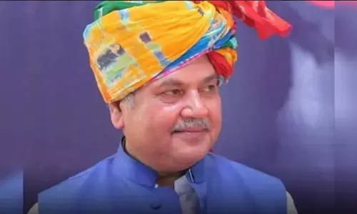 केंद्रीय मंत्री नरेंद्र सिंह तोमर का मध्यप्रदेश चुनाव से पहले आया बड़ा बयान, मची कांग्रेस खेमें में खलबली केंद्रीय मंत्री नरेंद्र सिंह तोमर का मध्यप्रदेश चुनाव से पहले आया बड़ा बयान, मची कांग्रेस खेमें में खलबली