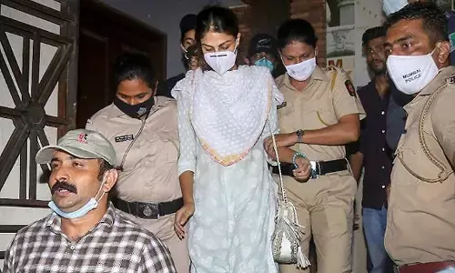 सुशांत की बहने गिरफ्तारी का डर हुई भयभीत जानिए क्यों?