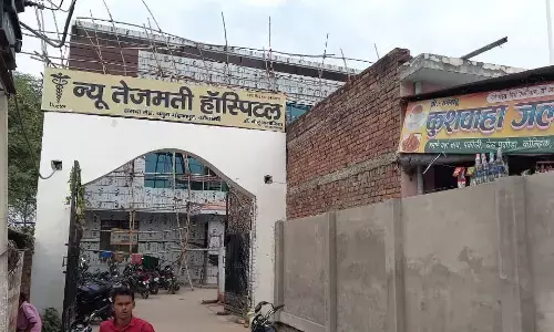 यूपी में इलाज के दौरान गैंगरेप के बाद बालिका की चिकित्सकों ने की हत्या