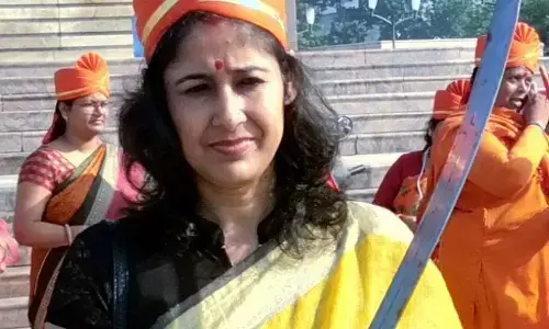 निकिता हत्याकांड मामला :श्री राजपूत करणी सेना ने की दोषियों को सरेआम फाँसी एवं पीड़ित परिवार को 1 करोड़ मुआवजे की माँग की निकिता हत्याकांड मामला :श्री राजपूत करणी सेना ने की दोषियों को सरेआम फाँसी एवं पीड़ित परिवार को 1 करोड़ मुआवजे की माँग की