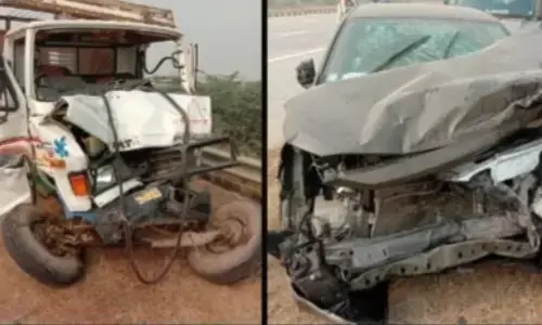 यमुना एक्सप्रेसवे पर बड़ा हादसा, एक के बाद आपस में टकराईं 8 गाड़ियां, 2 की मौत, 7 घायल