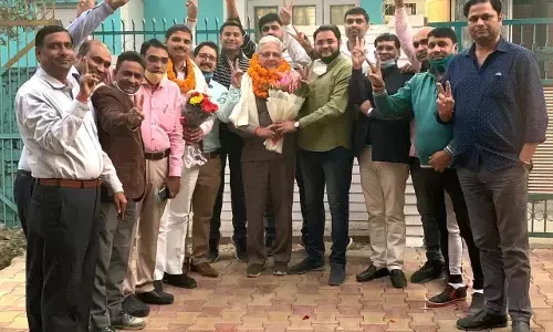 राष्ट्रीय त्यागी युवा संघ ने गाजियाबाद बार एसोसिएशन के अध्यक्ष व सचिव का किया अभिनंदन राष्ट्रीय त्यागी युवा संघ ने गाजियाबाद बार एसोसिएशन के अध्यक्ष व सचिव का किया अभिनंदन