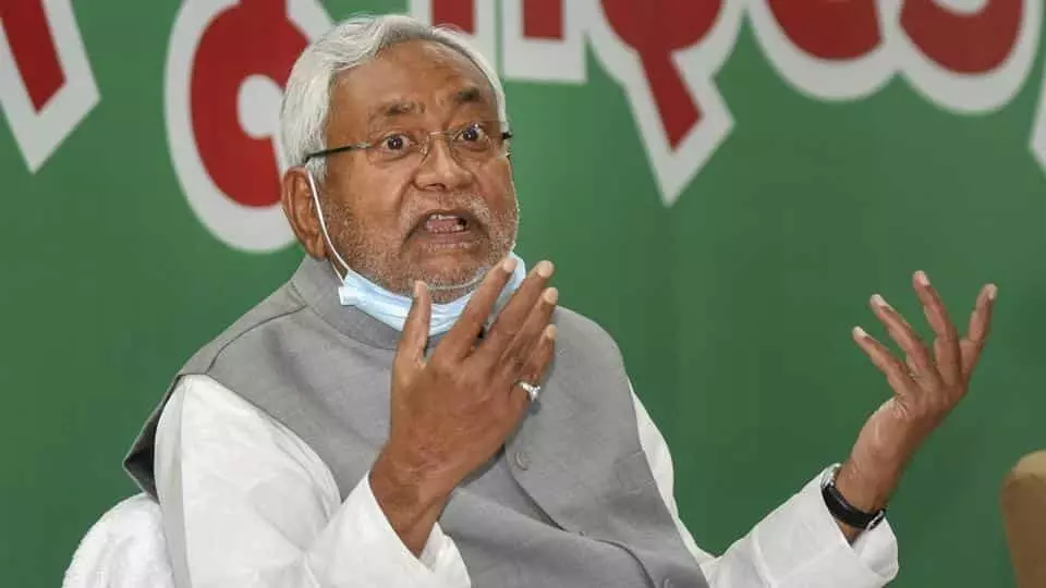 इसे ही थेथरोलॉजी कहते है नीतीश जी इसे ही थेथरोलॉजी कहते है नीतीश जी