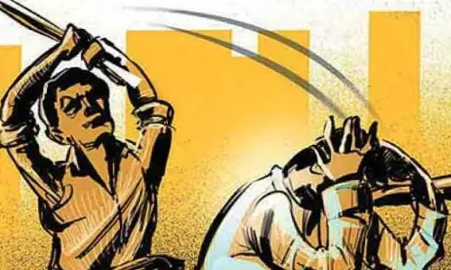 गुरुग्राम: दलित लड़की से प्यार और शादी करने की मिली सजा, पीट-पीटकर युवक की हत्या गुरुग्राम: दलित लड़की से प्यार और शादी करने की मिली सजा, पीट-पीटकर युवक की हत्या