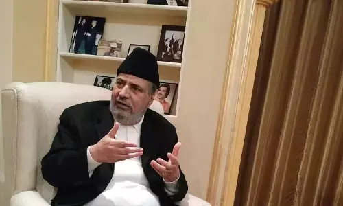 महबूबा मुफ्ती को बड़ा झटका, पीडीपी के संस्थापक सदस्य मुजफ्फर बेग ने पार्टी छोड़ी महबूबा मुफ्ती को बड़ा झटका, पीडीपी के संस्थापक सदस्य मुजफ्फर बेग ने पार्टी छोड़ी