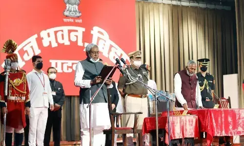 बिजली विभाग में इंजीनियर की नौकरी छोड़ने वाला आदमी कैसे बना सात बार मुख्यमंत्री! बिजली विभाग में इंजीनियर की नौकरी छोड़ने वाला आदमी कैसे बना सात बार मुख्यमंत्री!